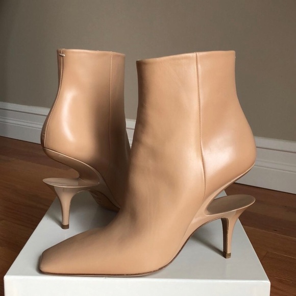 ‼️SOLD‼️Maison Martin Margiela Cut-out Heel Boot - Picture 5 of 9